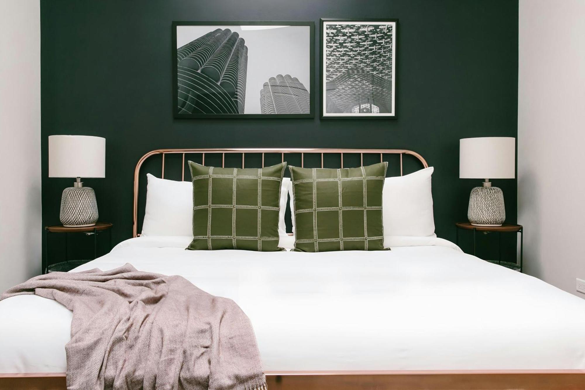 Sonder By Marriott Bonvoy Greektown Apartments Чикаго Экстерьер фото